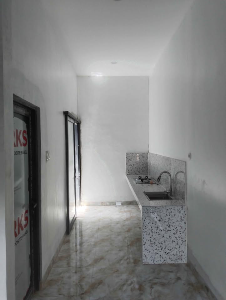 Foto 2 Dijual Rumah di KOTA BEKASI - Rumah Baru 2 Lantai Siap Huni Perumahan Harapan Indah Bekasi