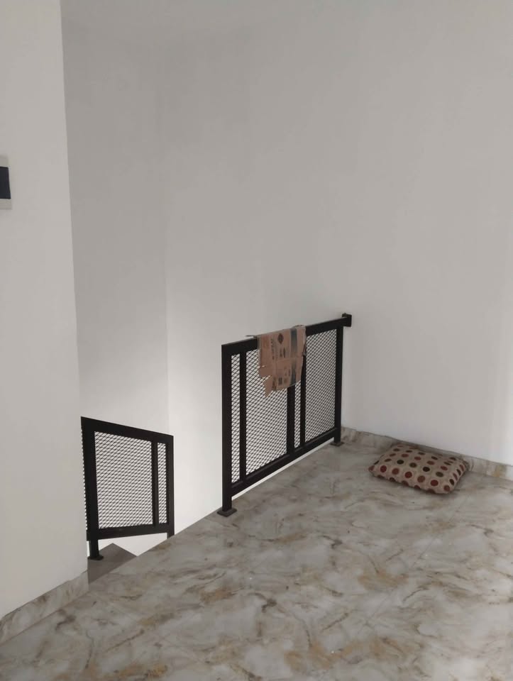 Foto 3 Dijual Rumah di KOTA BEKASI - Rumah Baru 2 Lantai Siap Huni Perumahan Harapan Indah Bekasi