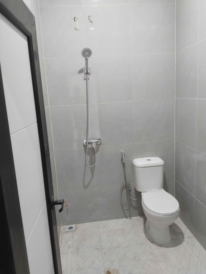 Foto 9 Dijual Rumah di KOTA BEKASI - Rumah Baru 2 Lantai Siap Huni Perumahan Harapan Indah Bekasi