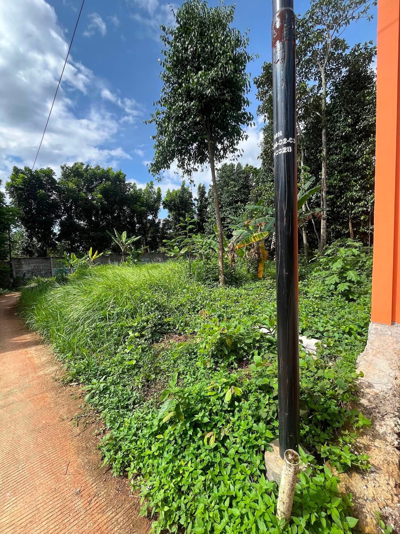 Foto 2 Dijual Tanah di KABUPATEN BOGOR - Tanah dijual 363m (Hook)