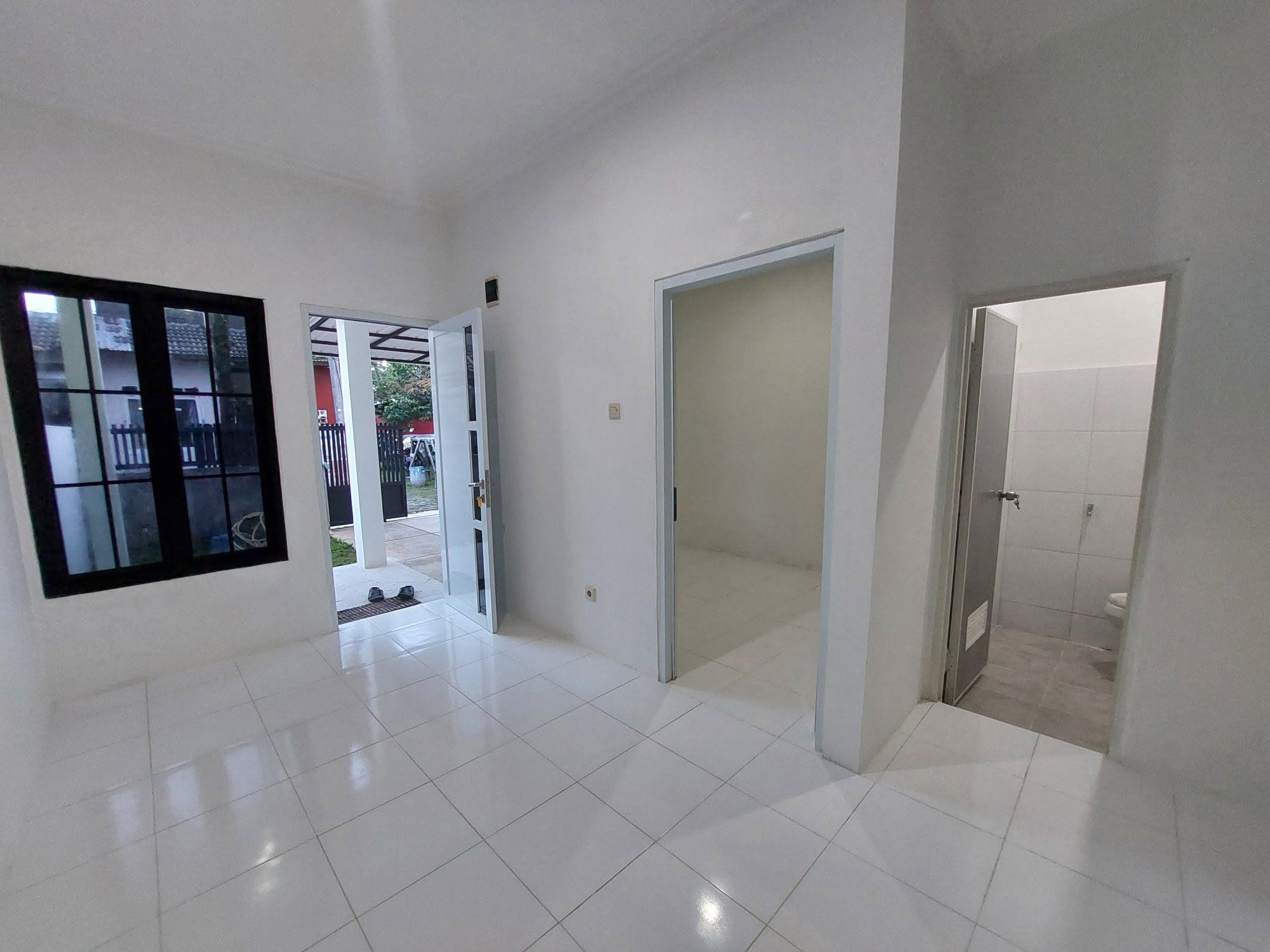 Foto 2 Dijual Rumah di KOTA BOGOR - Dijual Rumah baru minimalis modern griya soka akses Tol Sumarecon