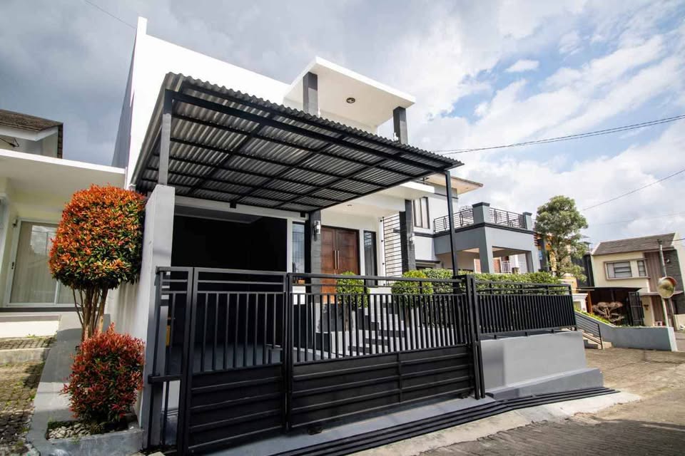 Foto 8 Dijual Rumah di KABUPATEN BANDUNG BARAT - Rumah Siap Huni Dengan Private Pool Indoor Dalam Perumahan