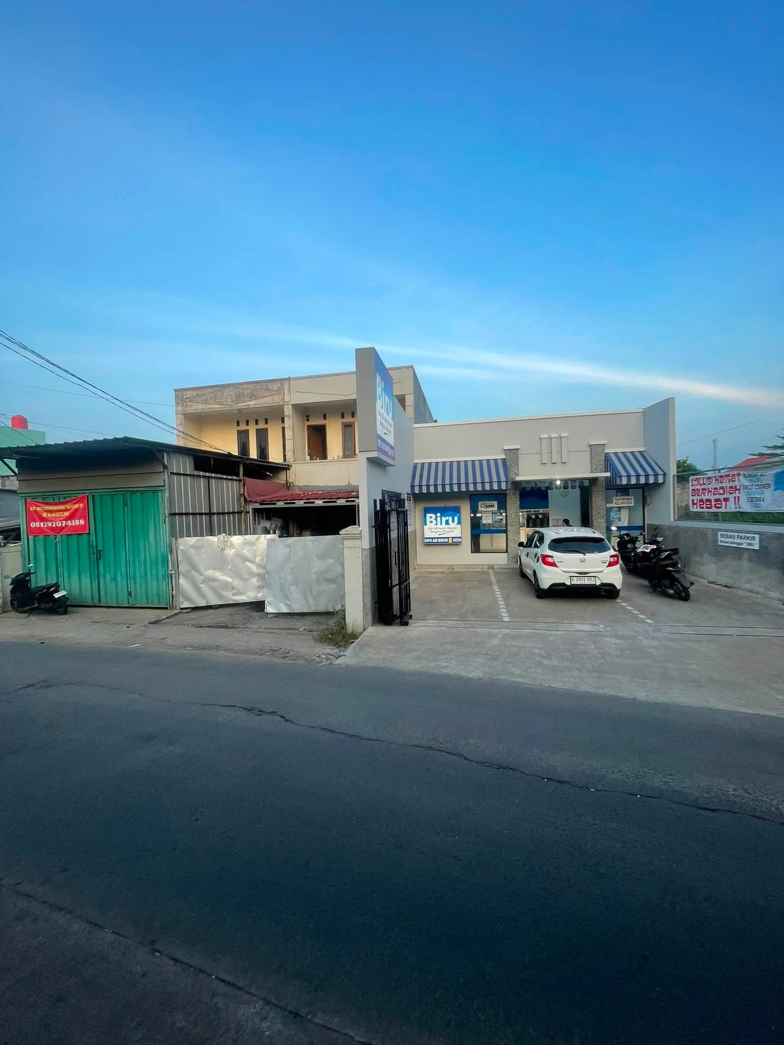 Disewakan Ruko 2 Lantai Siap Pakai Padurenan Mustika Jaya Bekasi
