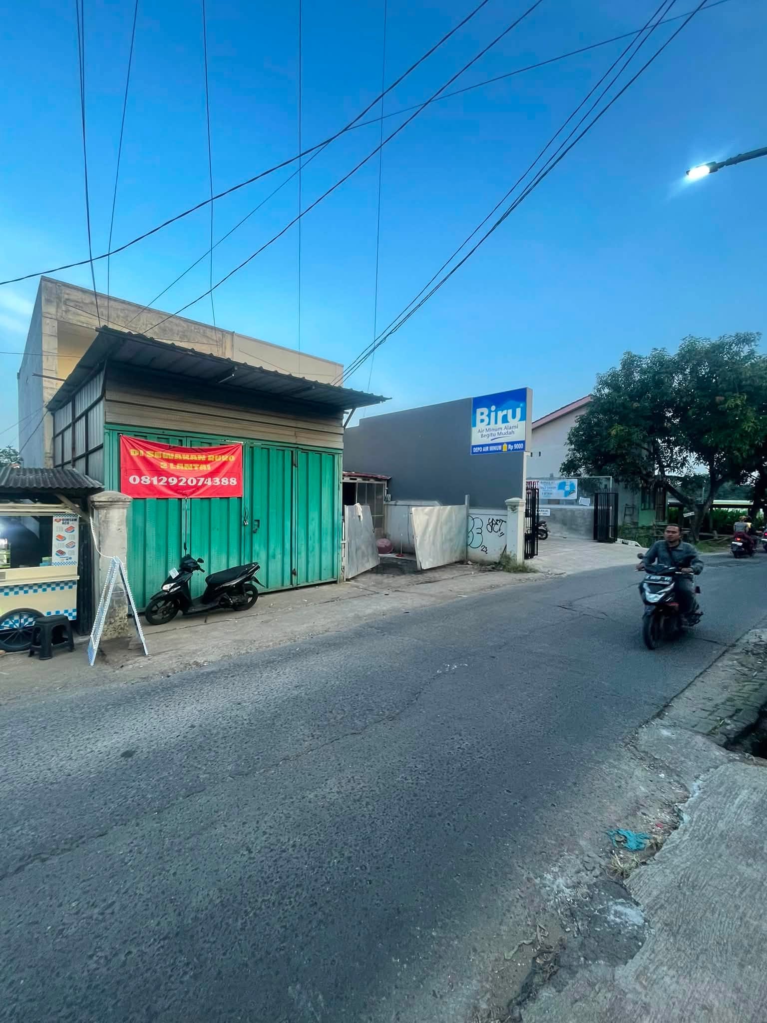 Foto 8 Disewakan Ruko di KOTA BEKASI - Disewakan Ruko 2 Lantai Siap Pakai Padurenan Mustika Jaya Bekasi