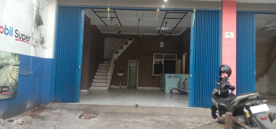 Foto 4 Disewakan Ruko di KOTA BEKASI - Disewakan Ruko 2 Lantai Pinggir Jalan Raya Bintara Jaya Bekasi Barat