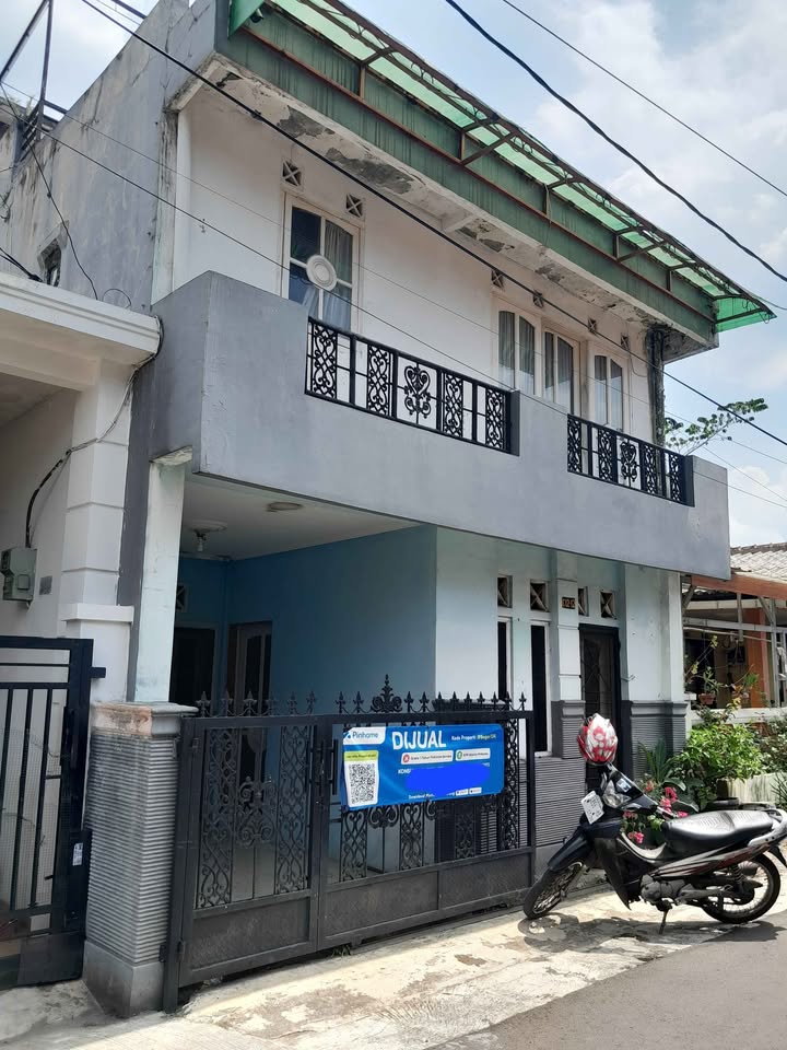 Turun harga Jual cepat saja Rumah Murah 2 lantai di Perumahan Ciomas
