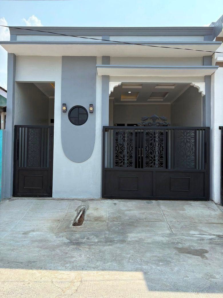 Di Jual Rumah Satu Lantai Setengah Minimalis, Baru renovasi siap huni