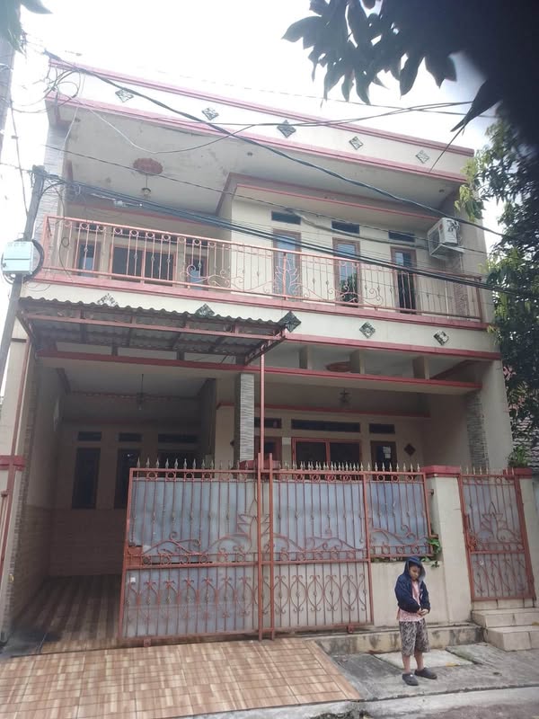 Rumah 2 Lantai Tangerang